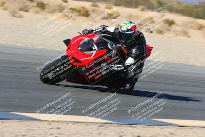 media/Jan-08-2022-SoCal Trackdays (Sat) [[1ec2777125]]/Turn 6 Inside (1pm)/